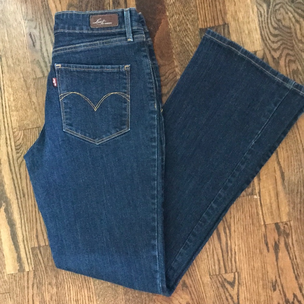 Levi’s San Francisco Bold Curve Classic Boot Cut Jeans
